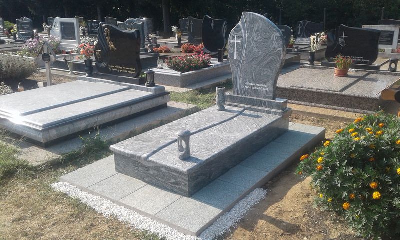 Egyszemélyes gránit síremlékek - Balázsgránit