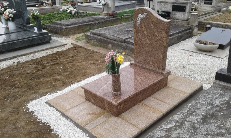 Gránit urnasírok - Balázsgránit