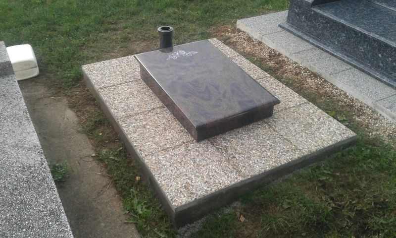 Gránit urnasírok - Balázsgránit